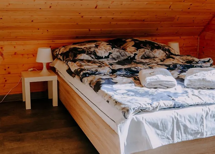 בית נופש Nad Stawami Z Jacuzzi I Sauna 2 *